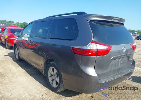 2017 Toyota Sienna Le from USA, damaged, VIN 5TDKZ3DC3HS776944